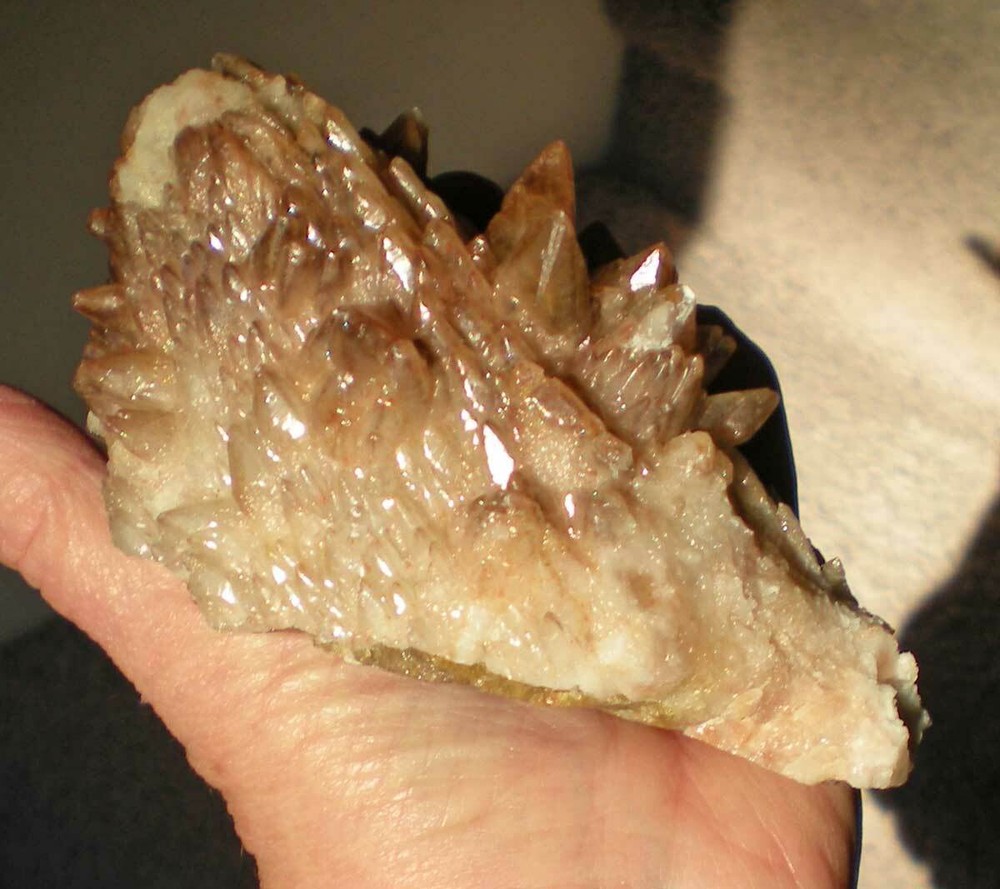 Calcite Crystal Formation Dogtooth, Hedgehog xt228