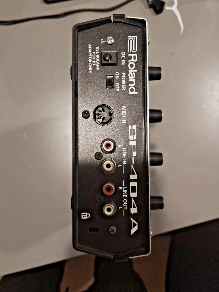 Roland SP-404A Linear Wave Sampler - used, good condition