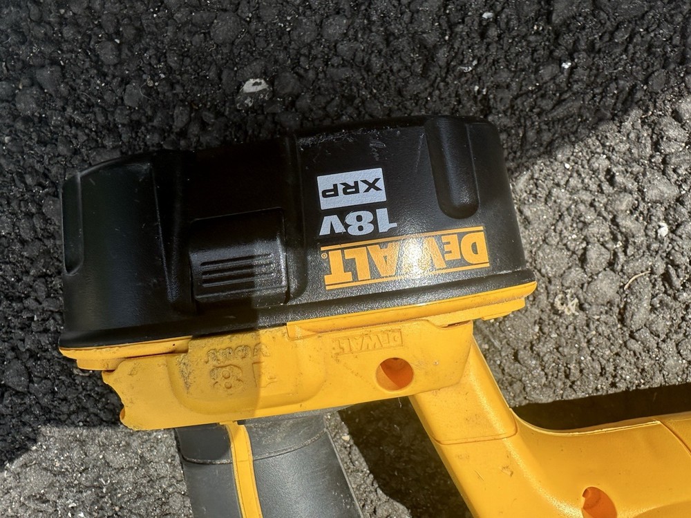 dewalt 18 volt reciprocating saw dc385