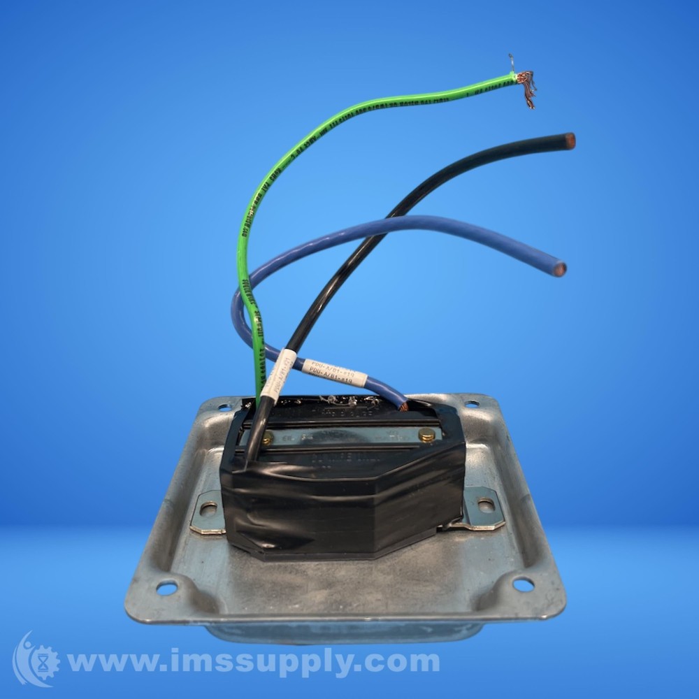 Leviton L6-30 30A 250V Locking Plug FNIP