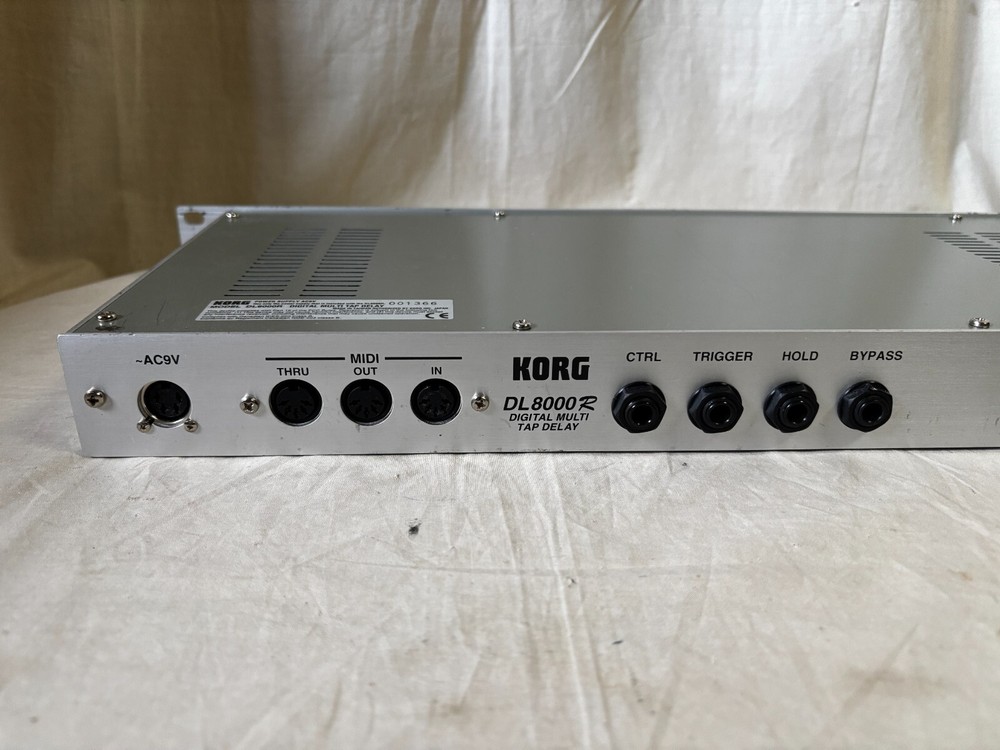 KORG DL8000R Digital Multi Tap Delay Processor w/ power supply 100V