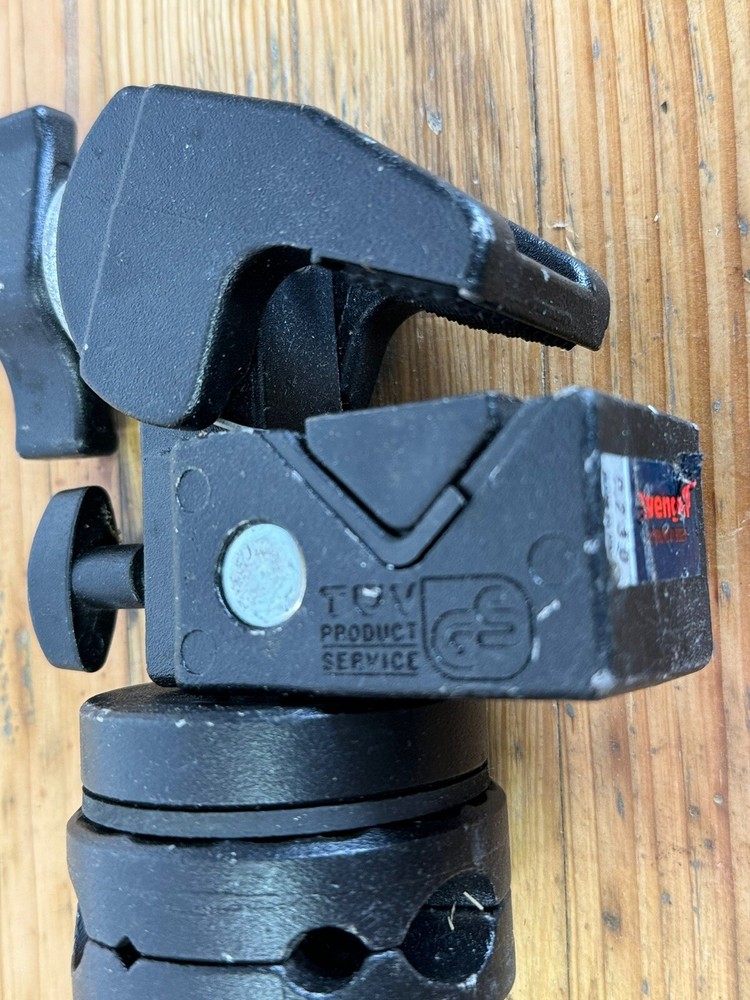 Avenger Super Clamp Grip Head, Black #D230