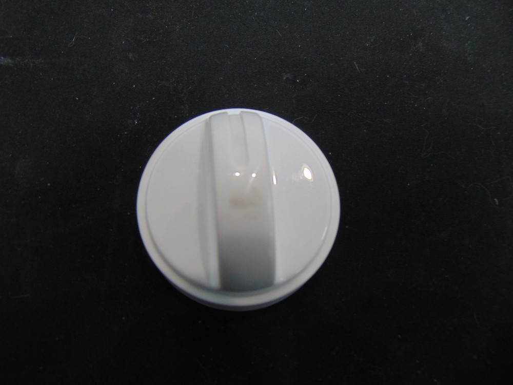 Holiday Gas Range SAK101OO Temperature Control Knob