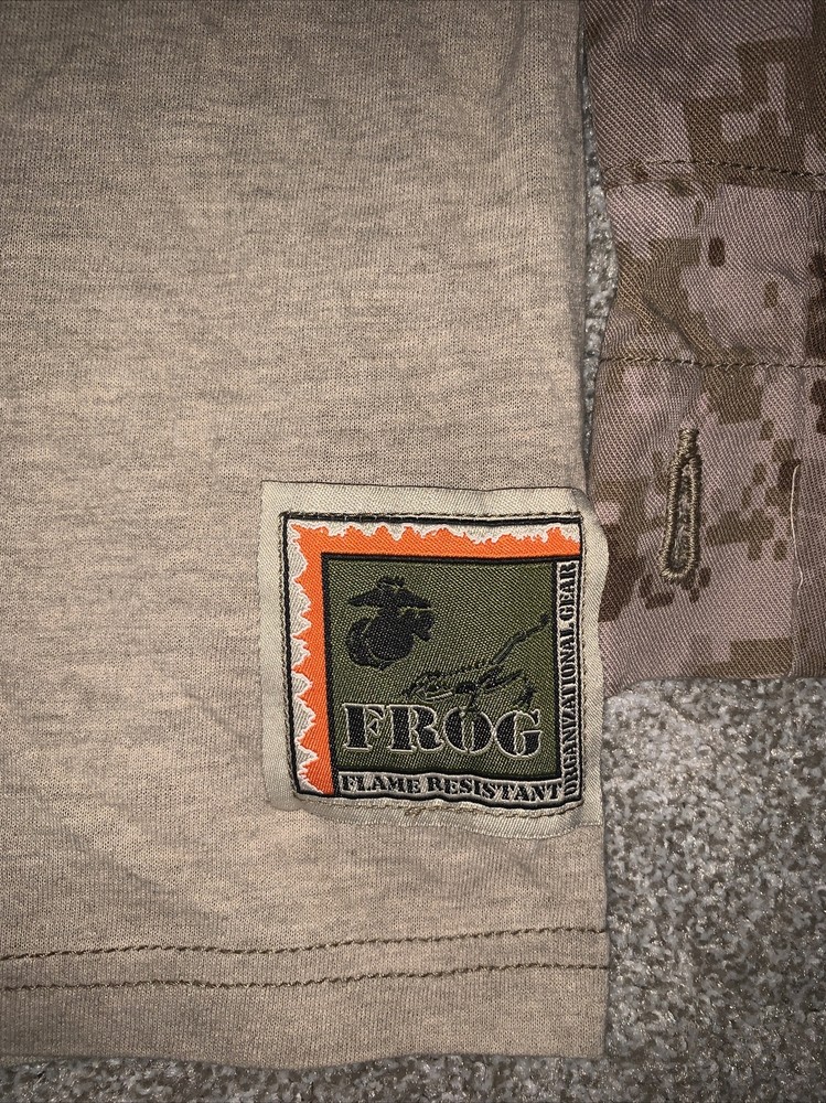 USMC Desert Frog Shirt, AUTHENTIC, Large Regular New