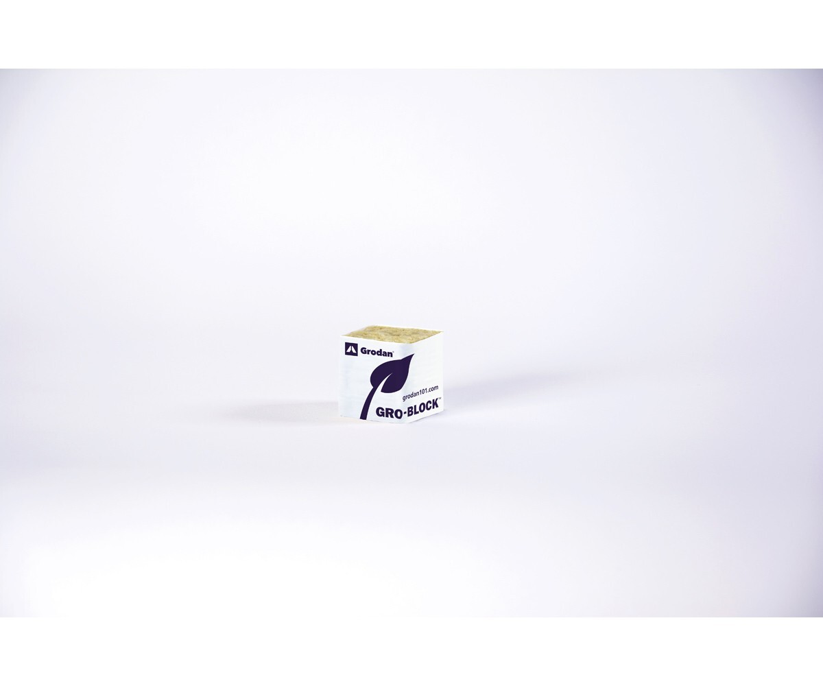 Grodan Rockwool Cube 1.5" x 1.5" x 1.5" Delta Mini Blocks Strip w/ Holes