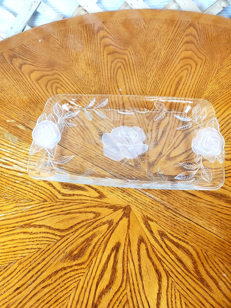 Cristal d'Arques Glass Embossed -Etched Rose Pattern Rectangle Serving Platter