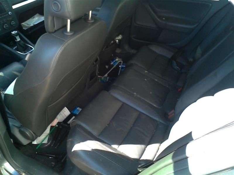 2000 Radio With Navigation