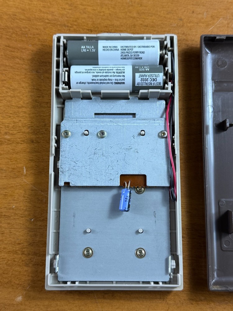 Vintage SHARP Calculator Elsi MATE EL-211 basic pocket handheld