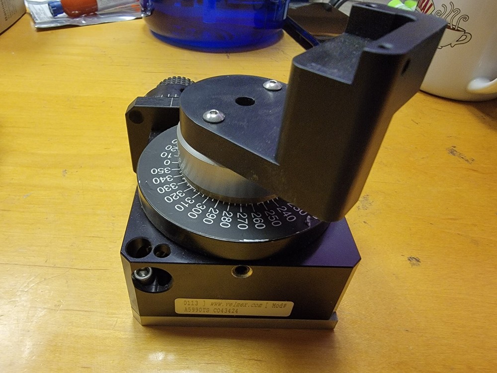 Velmex A5990TS-C043424 Rotary Table 0113