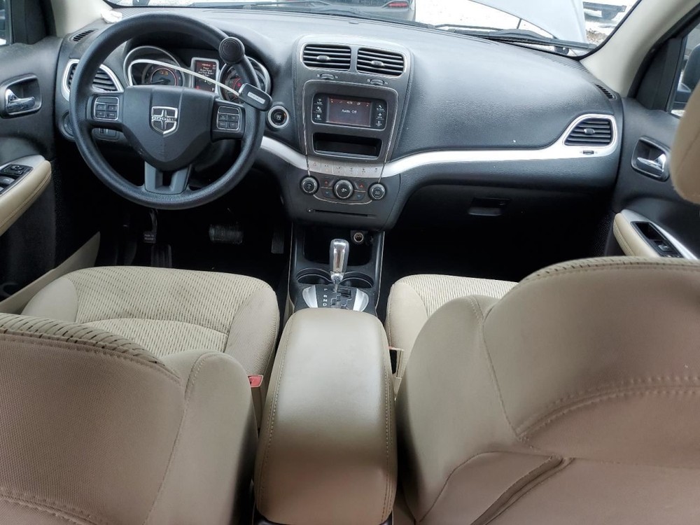 JOURNEY 2014 Glove Box 4811489