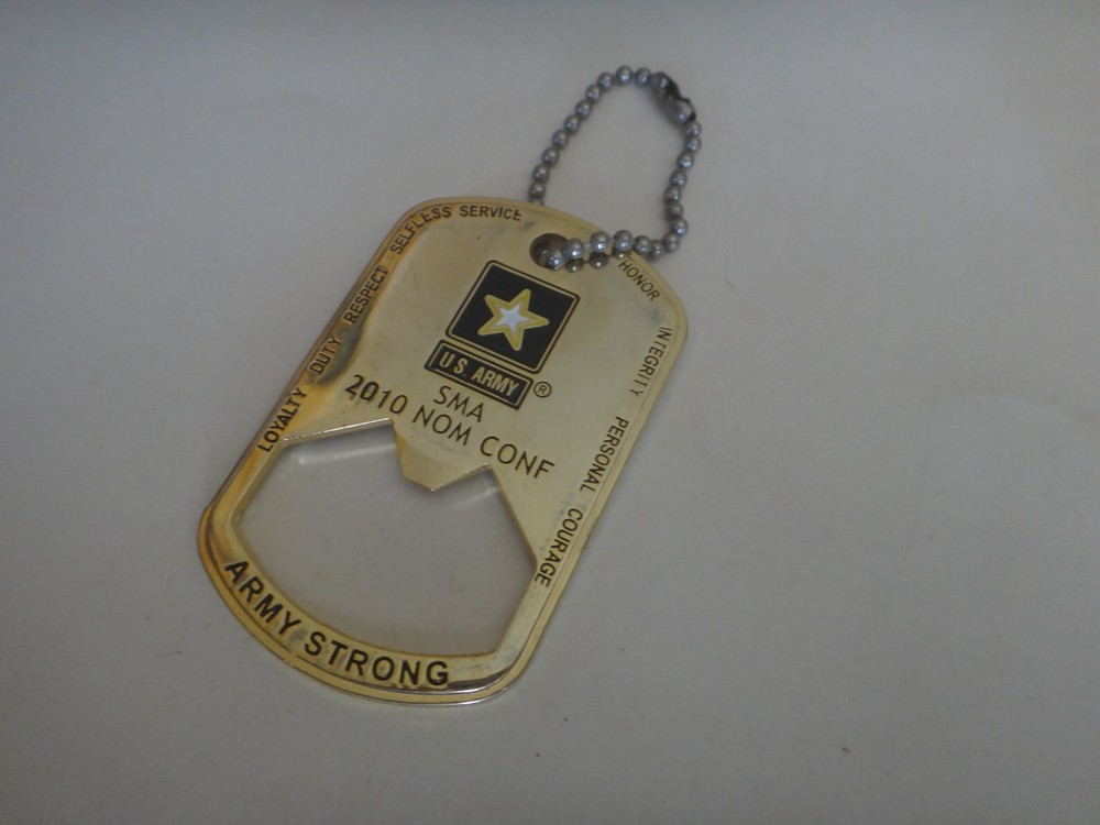US Army COMMAND SERGEANT MAJOR E-9 Brass Tone Key Chain & Bottle Opener