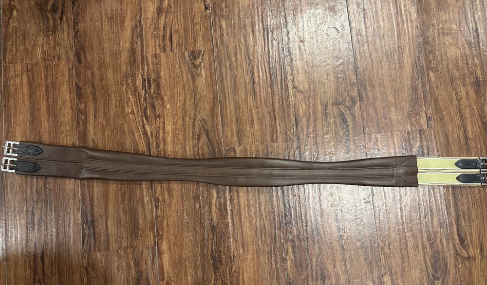COURBETTE Leather Girth - 50" - Roller Buckles