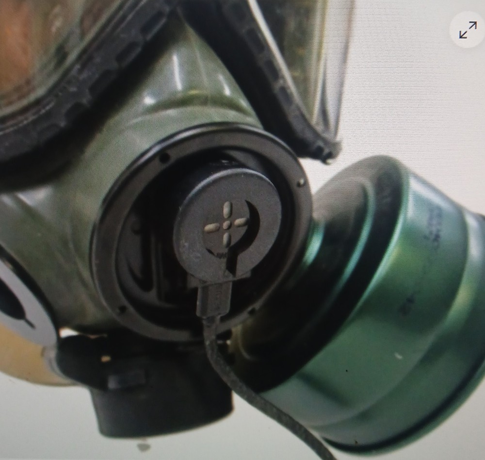 Dynamic Microphone For Gas Mask