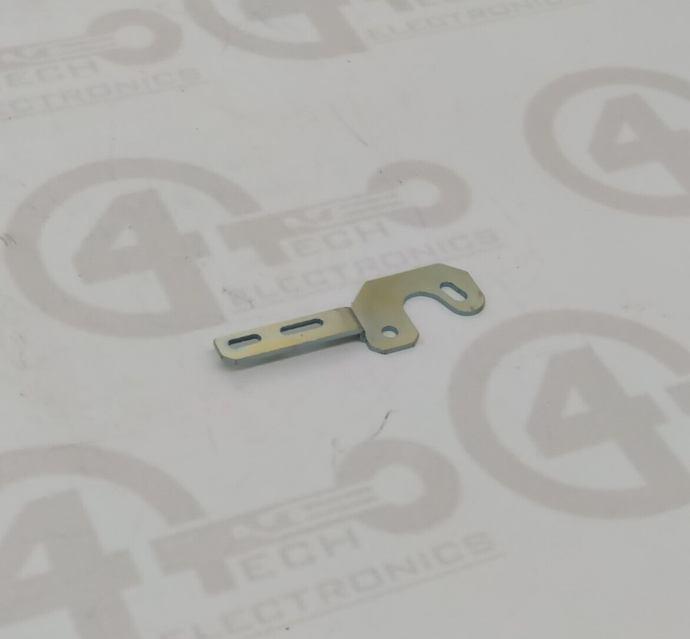 Universal Instruments LH left Hand Bracket 45468801