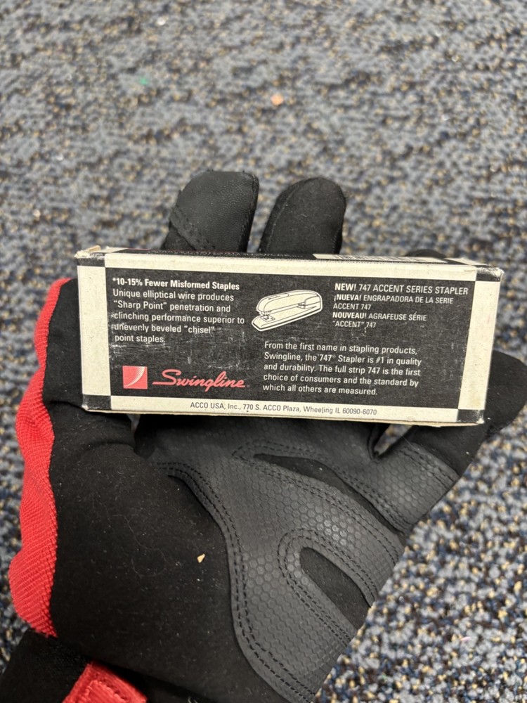 Swingline Standard Staples 3