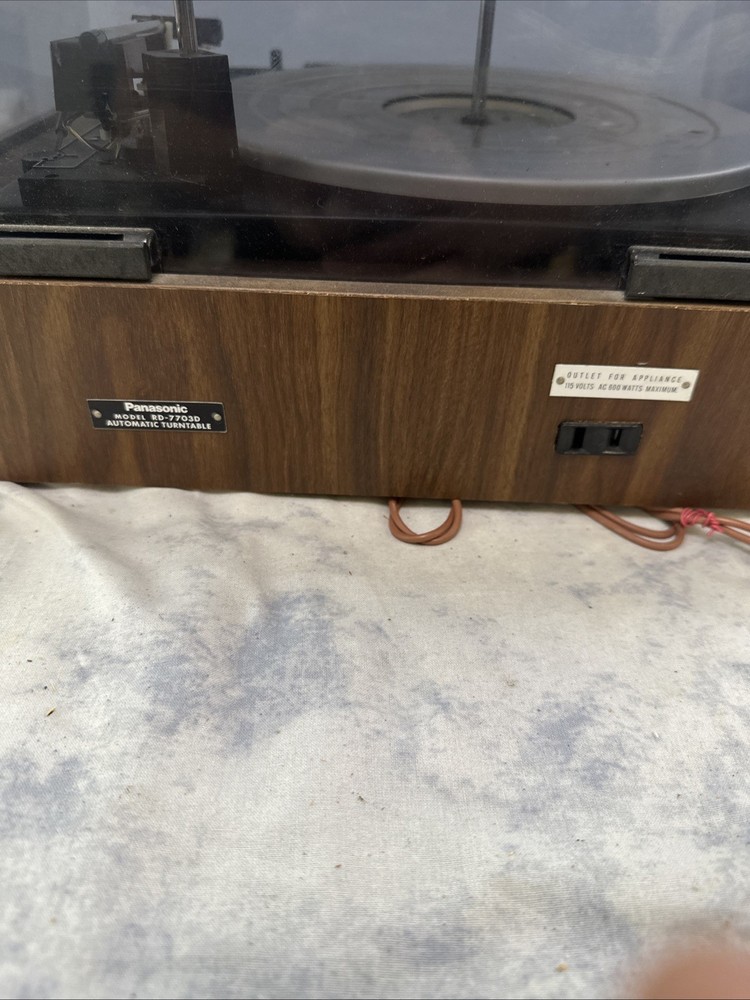 Panasonic RD-7703D Record Player Automatic Turntable