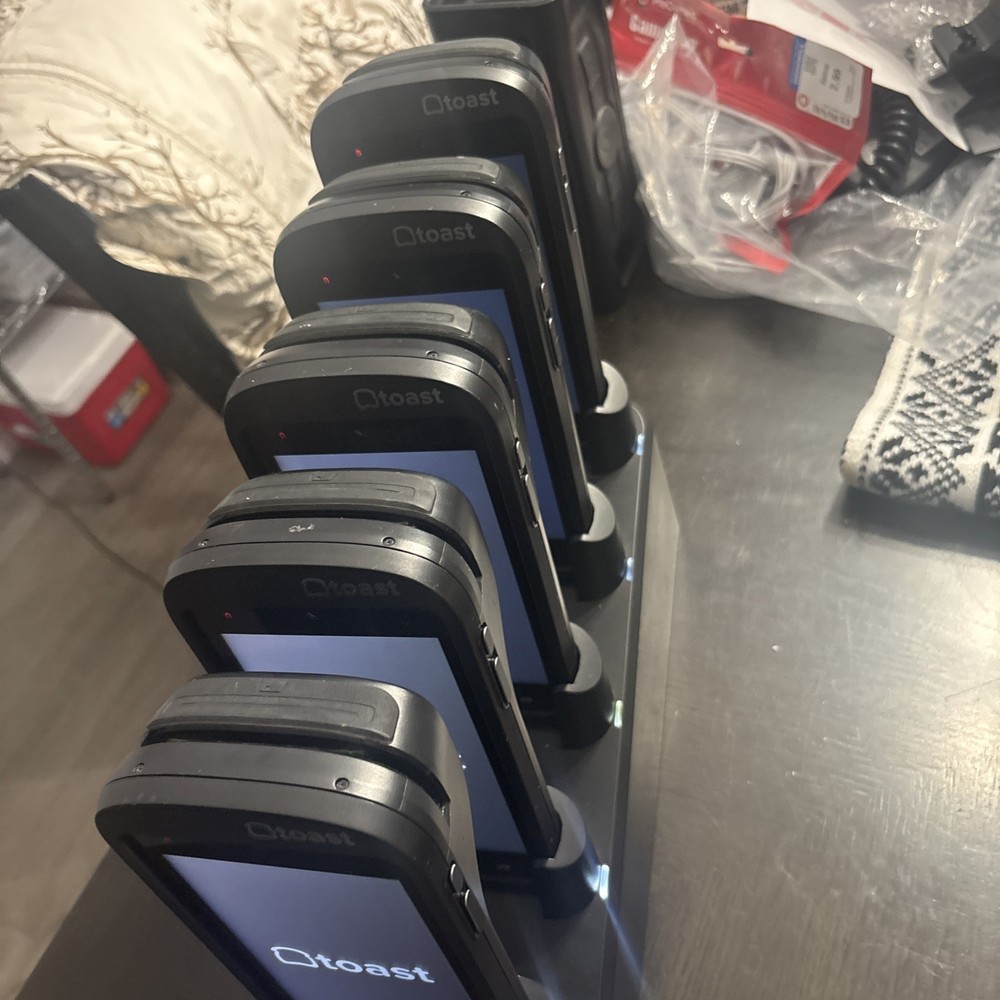Toast POS Handheld, 5 devices, With Charging Dock