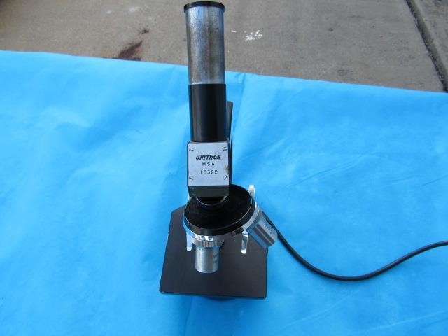 UNITRON MSA 18322 40X MICROSCOPE USED