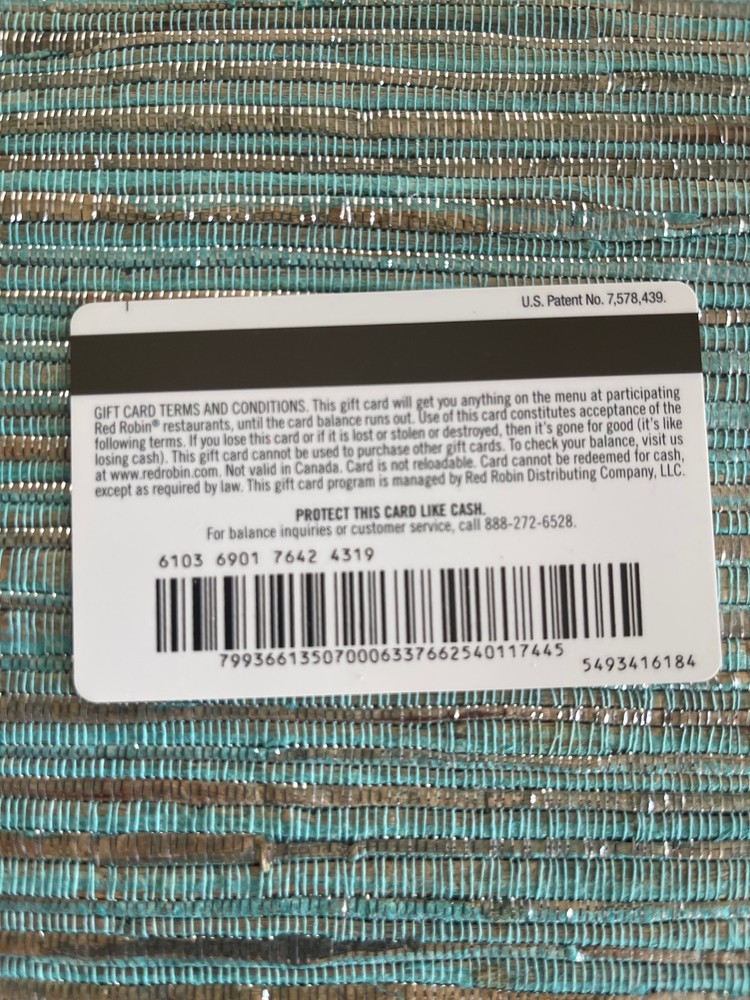 RED ROBIN ~ COLLECTIBLE GIFT CARD