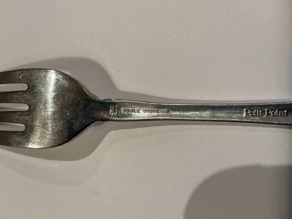 Petit Point by Towle Sterling Silver Regular Fork 7 1/8"