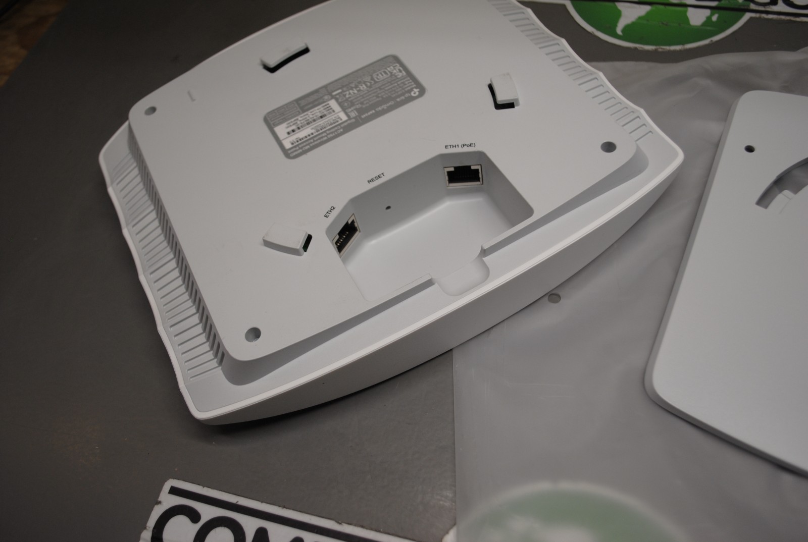 TP-LINK EAP245 AC1750 Wireless Dual Band Gigabit FREE SHIPPING