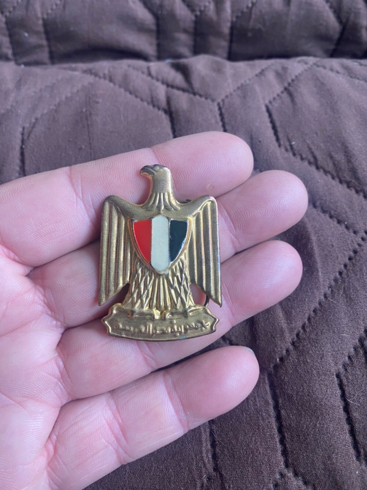 IRAQI DESERT STORM HAT SHIELD ORIGINAL