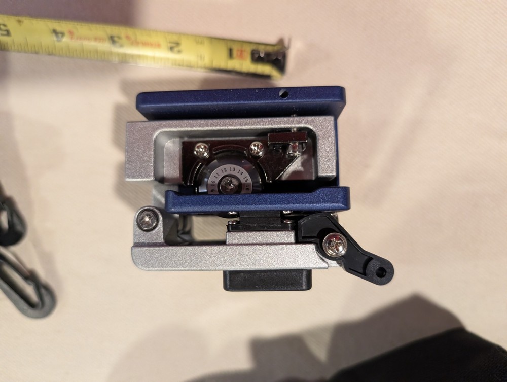 FC-6S Optical Fiber Cleaver FTTH Tool Precision Cold Connection w Accessories