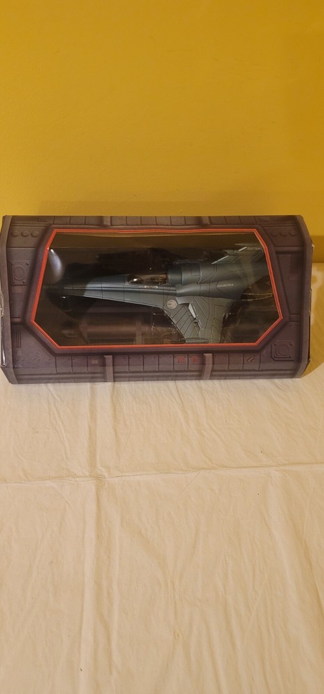 Battlestar Galactica Viper MK VII KAT pre built Mark 7 Moebius Models
