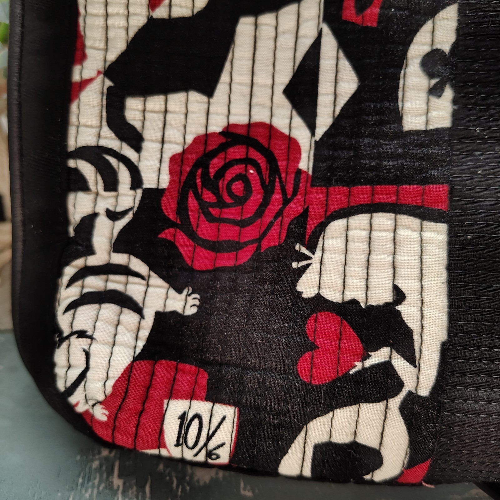 🏰Vera Bradley Disney Alice In Wonderland "Painting The Roses" Bag & Wallet