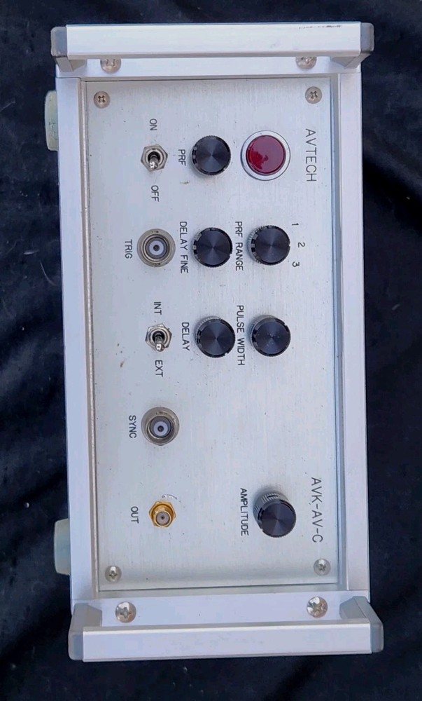 Avtech AVK-AV-C Pulse Generator Control Module – Powers On – As-Is
