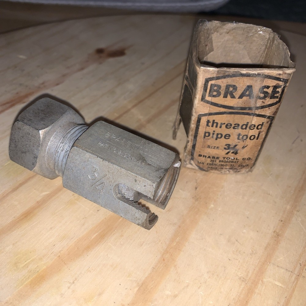 Vintage Brase Tool Co. Nipple Removal & Installation Tool