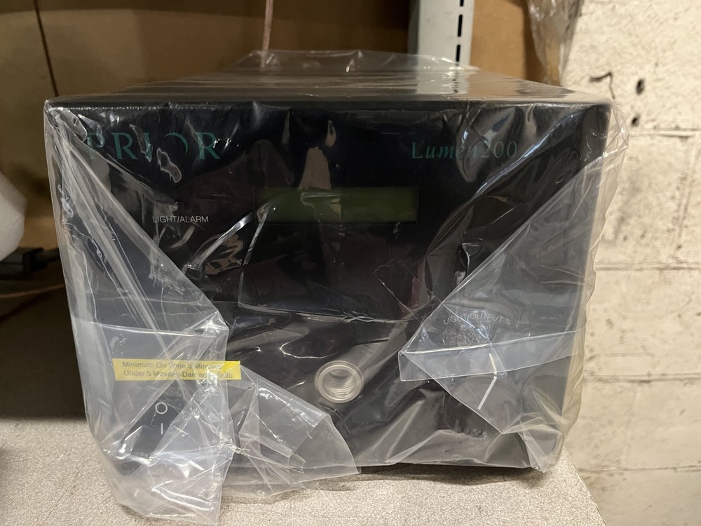 New  PRIOR LUMEN 200 L200US FLUORESCENCE MICROSCOPE LIGHT SOURCE