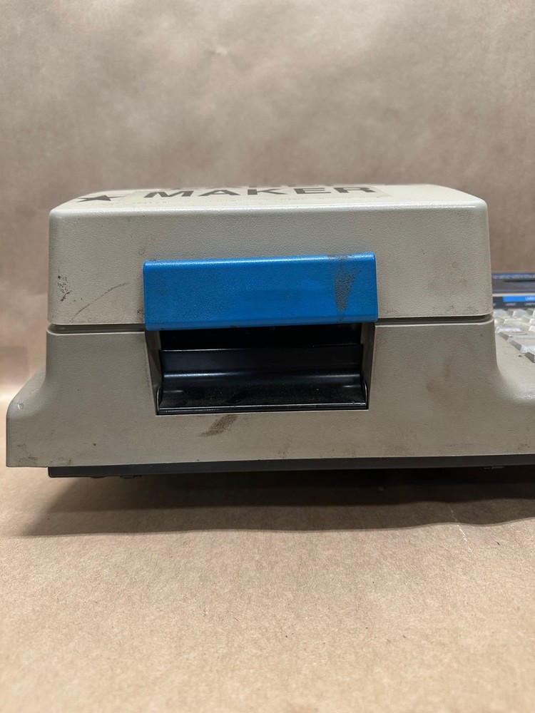 Brady Labelizer Plus Label and Sign Maker