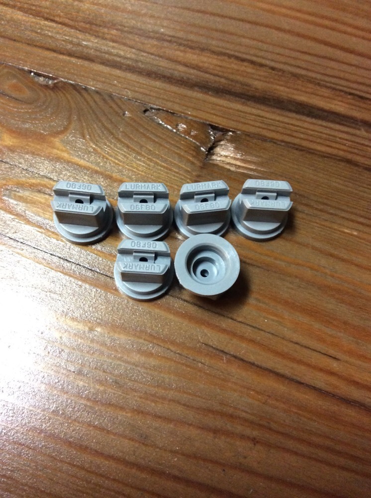 John Deere  Number 6 Spray Tips  80 Degree  5 Pack