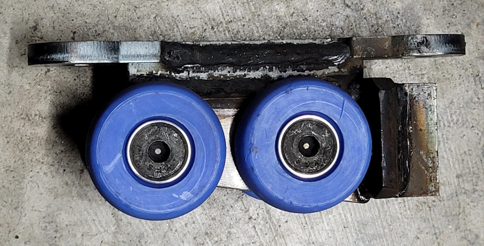 x2 Custom Made Dolly track skate wheels /Speed rail Linkable