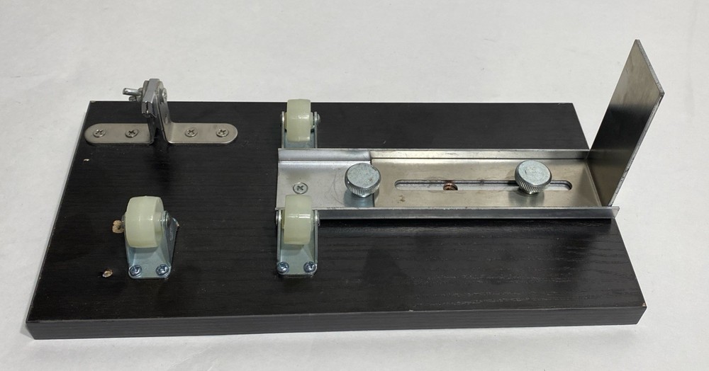 Home ProShop Premium Glass Bottle Cutter Kit -DIY-Solid Base w Rollers EUC +Acce