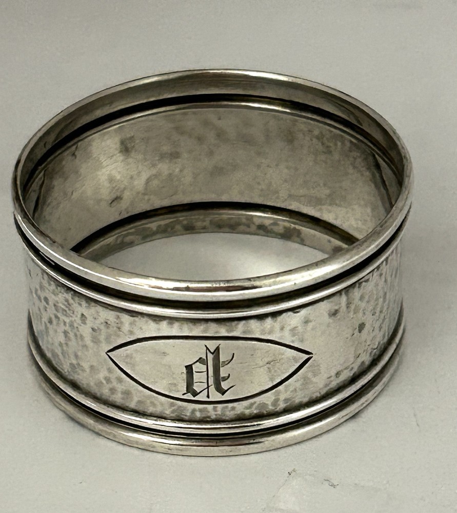 Webster Sterling Hand-hammered Napkin Ring