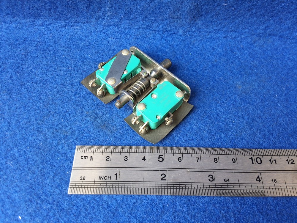 Micro Switch MS16106-5 Dual Switch.