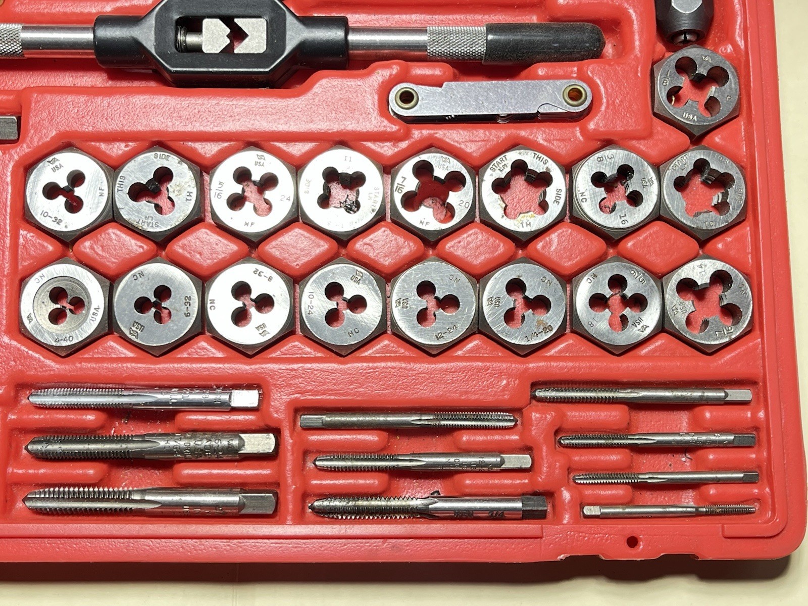 Vermont American SAE Taps And Dies Used Incomplete