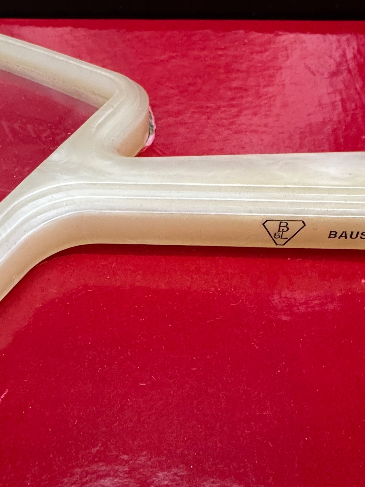 Vintage Bausch & Lomb Ivory 2”x3 7/8”Optical Magnifier Bakelite Magnifying Glass