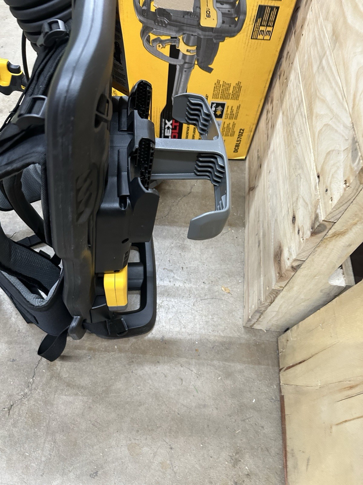 Dewalt DCBL570B 60V Flexvolt Max BackPack Blower (Tool Only) Open Box