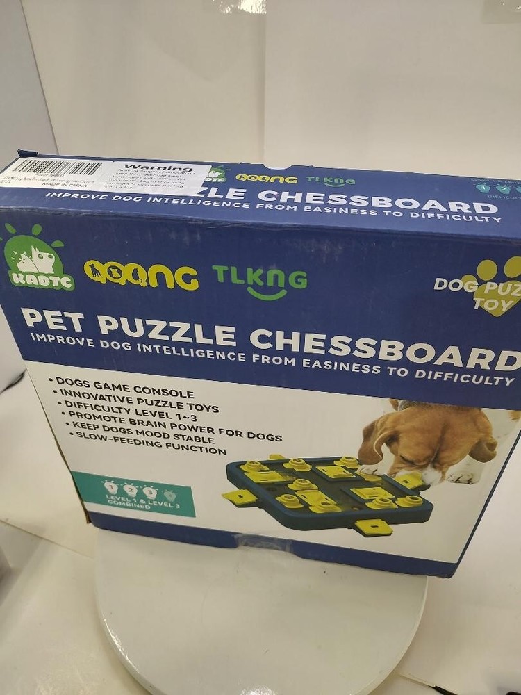 Pet Puzzle Chessboard Improve Dog Intelligence From Easy to Difficulty