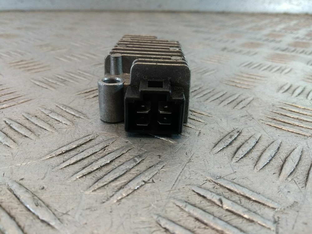 2017 YAMAHA MT 125 RECTIFIER REGULATOR