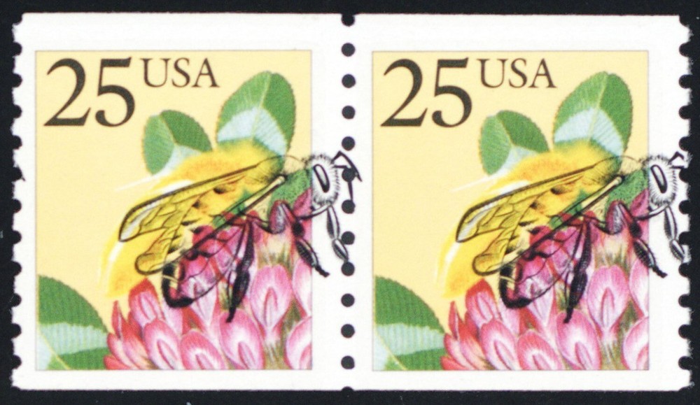 2281e, MNH 25¢ Pair - Very Fast Bee Error - Stuart Katz