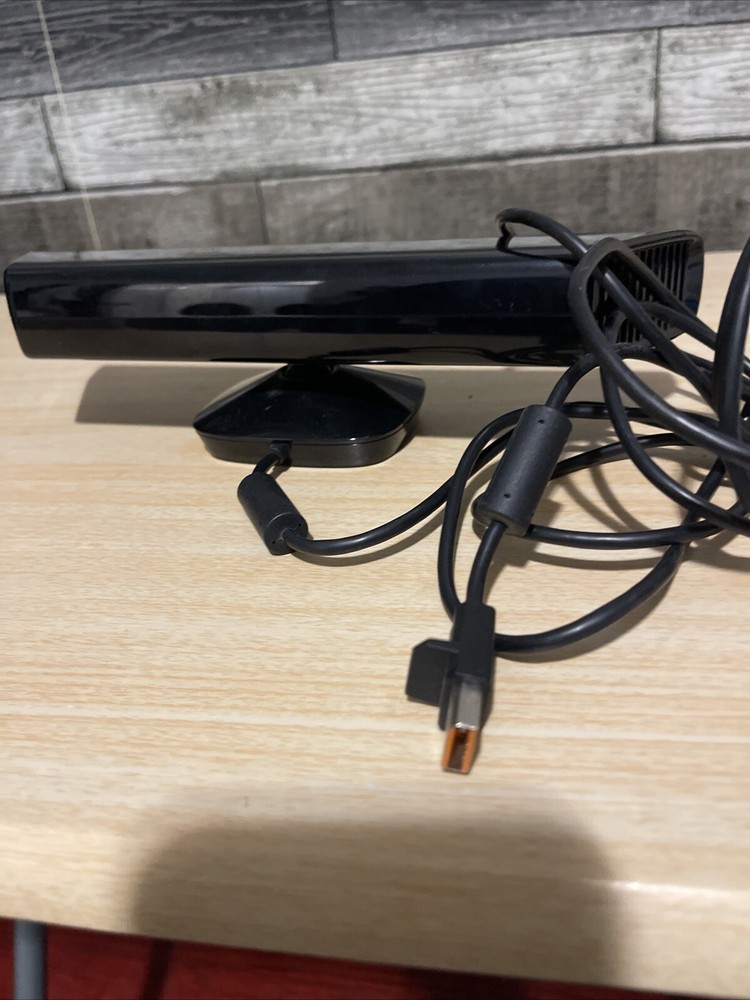 Microsoft Kinect Sensor for Xbox 360