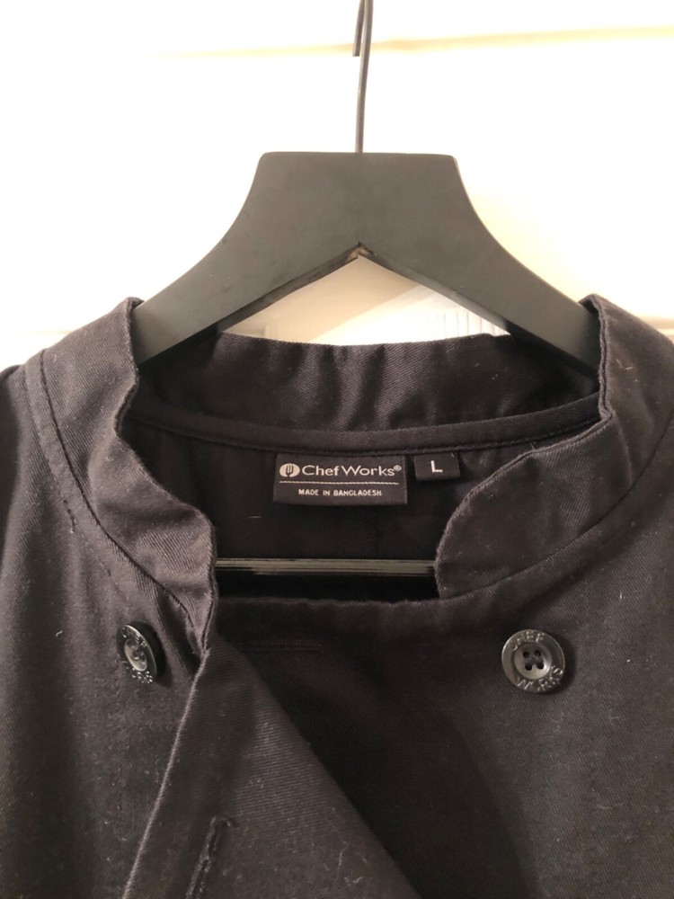 ChefWorks Short Sleeve Chef Coat (Large)