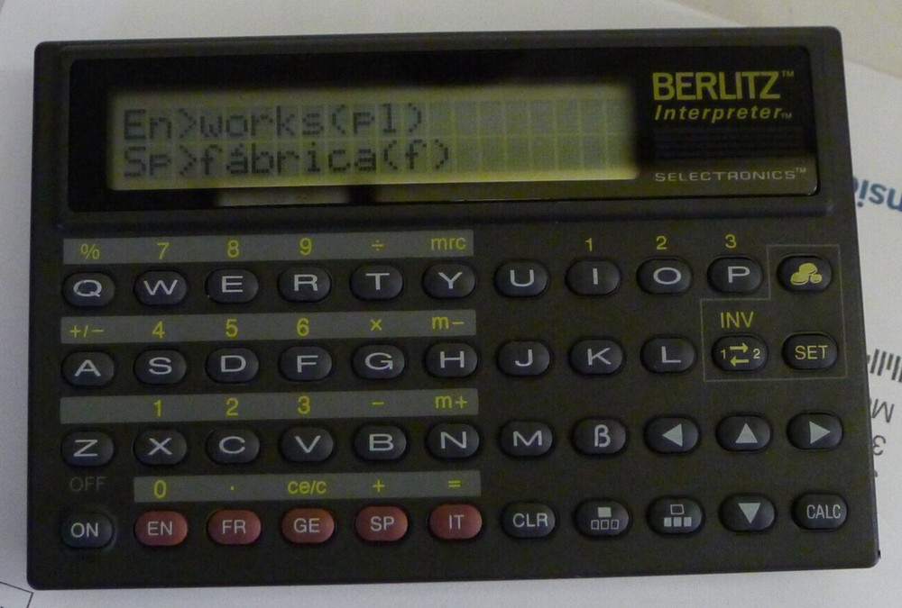 Berlitz Interpreter TR500 by Selectronics dated 1990 +Manuals & Box - TESTED