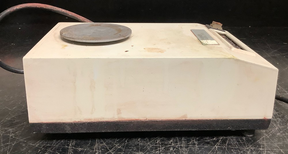 Fisher Scientific Model 300 Lab Scale