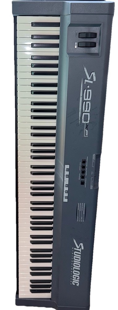 Studiologic SL-990XP 88-Key Hammer Action MIDI Keyboard Controller Gray Digital