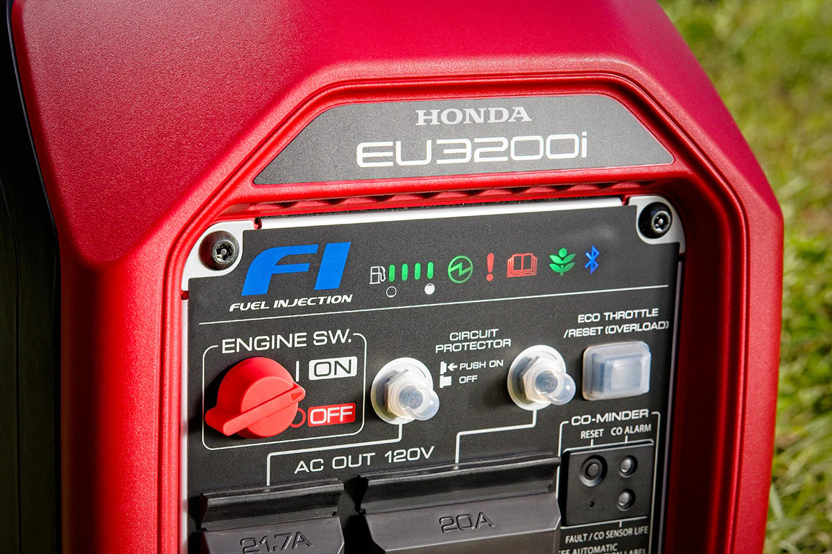 Honda EU3200 3200W Portable Gas Powered Super-Quiet Compact Inverter Generator